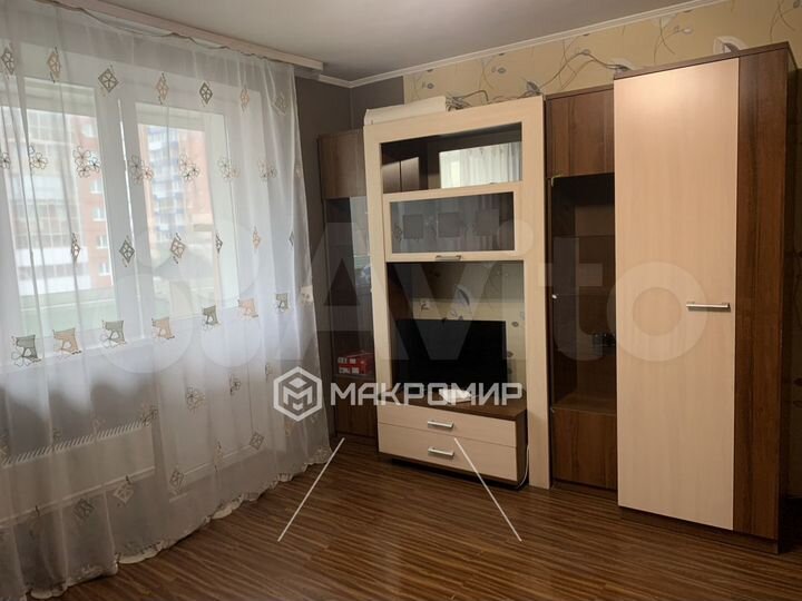 2-к. квартира, 57 м², 4/6 эт.