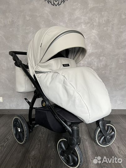 Коляска Tutis uno plus 2 в 1 экокожа