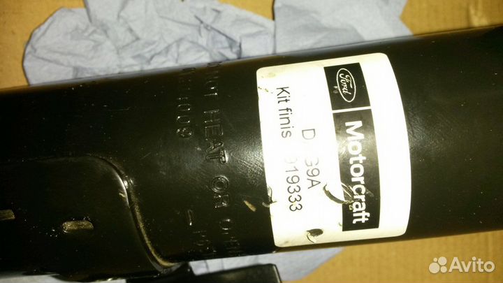 Новая левая передняя стойка ford kuga1 оригинал