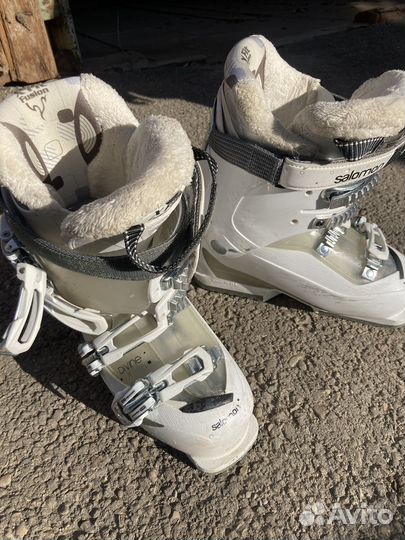 Горнолыжные ботинки женские salomon