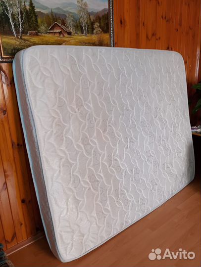 Матрас 160х200 бу