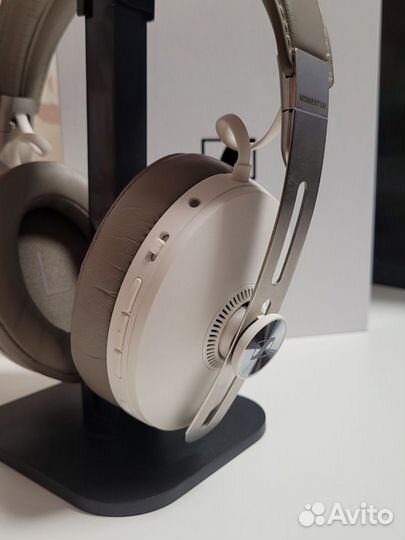 Sennheiser momentum 3 wireless