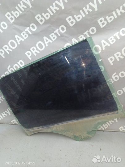 Стекло двери заднее правое Renault Megane K4M 2008