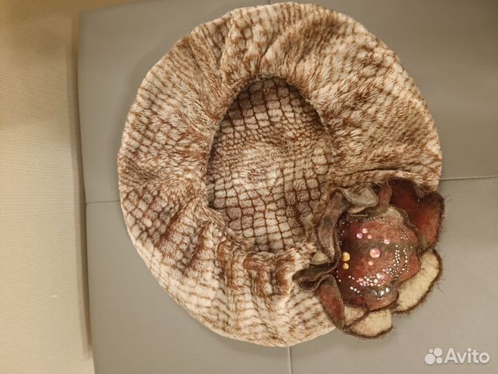 Берет женский