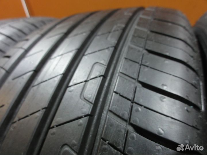 Goodyear EfficientGrip Performance 215/55 R17 94V