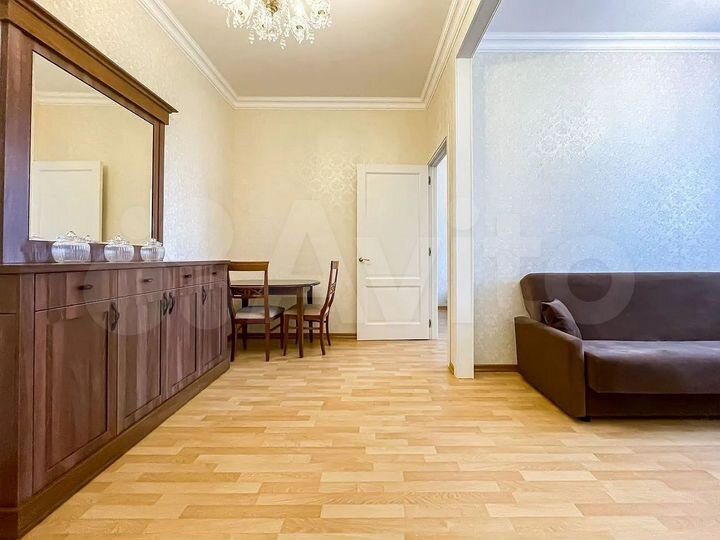 2-к. квартира, 56 м², 6/6 эт.