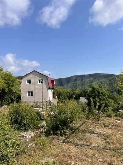 Дом 160,2 м² на участке 5 сот.