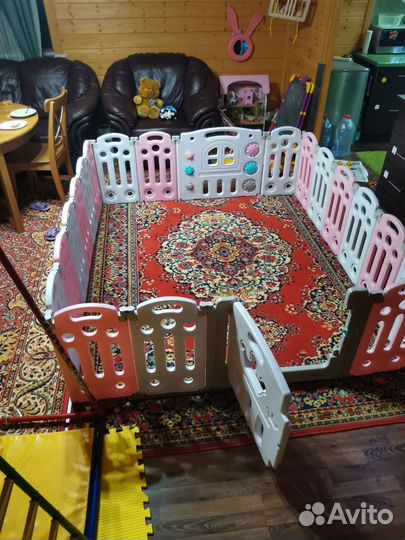 Манеж забор