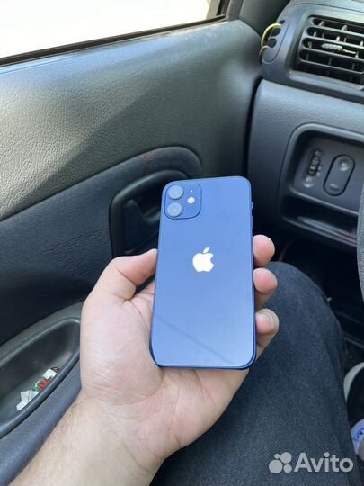 iPhone 12 mini, 64 ГБ