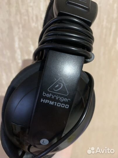 Наушники студийные behringer hpm1000