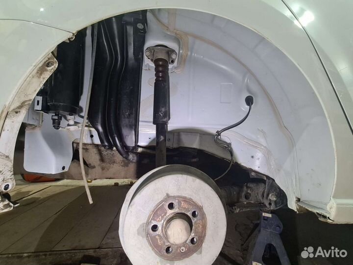 Обработка колёсных арок, шумоизоляция арок