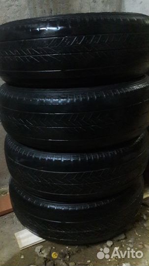 Dunlop SP 30 215/60 R17