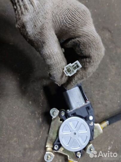 Стеклоподъемник передний правый Haima M3