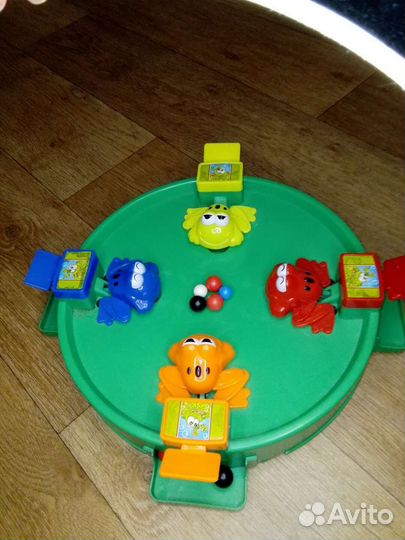 Игра Funny Frogs