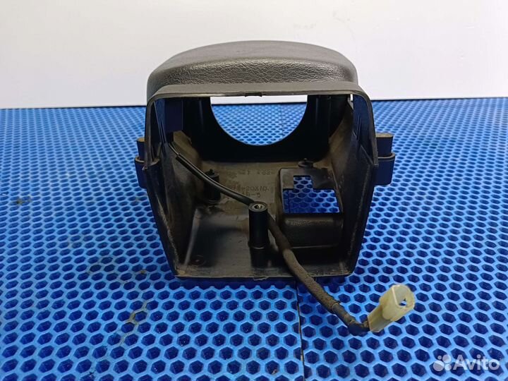 Кожух рулевой колонки Toyota Carina T170 4AFE