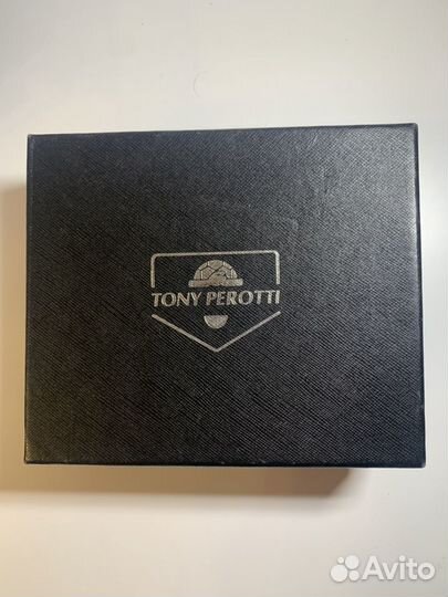 Портмоне. оригинал Италия Toni Perotti