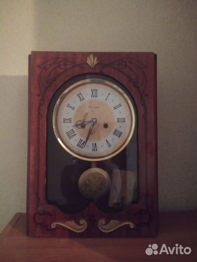 Винтажные настенные часы Янтарь с боем
