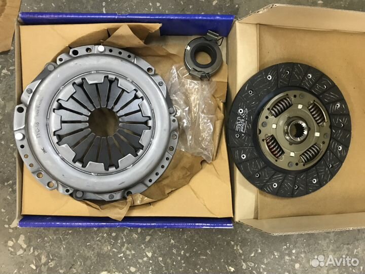 Сцепление в сборе Toyota Corolla 150 Auris Avensis