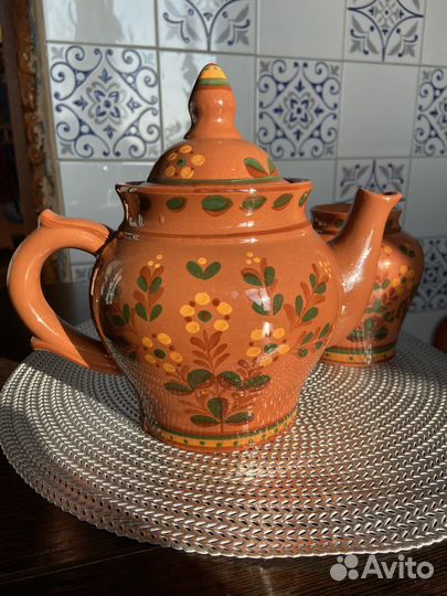 Заварочный чайник и чайница