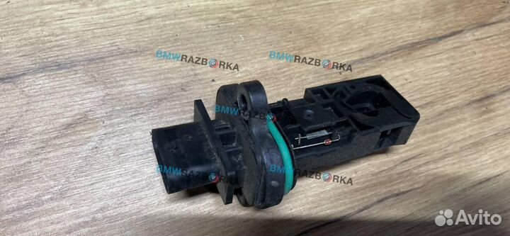 Расходомер воздуха BMW 5 F07/F10/F11 2010 7566990