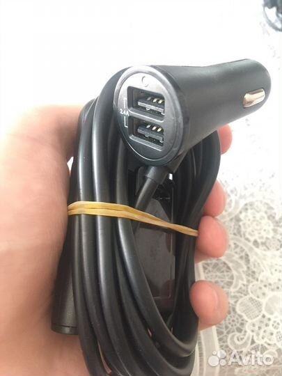 Зарядное устройство машину для телефона