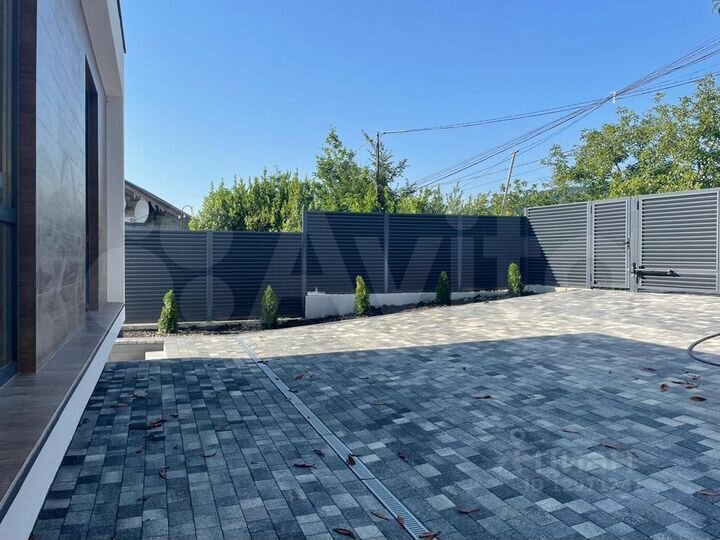 Коттедж 160 м² на участке 6 сот.