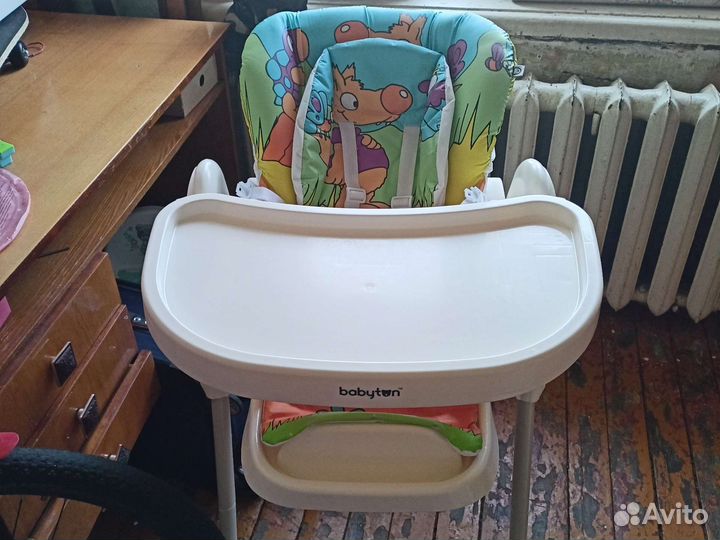 Детский стульчик для кормления