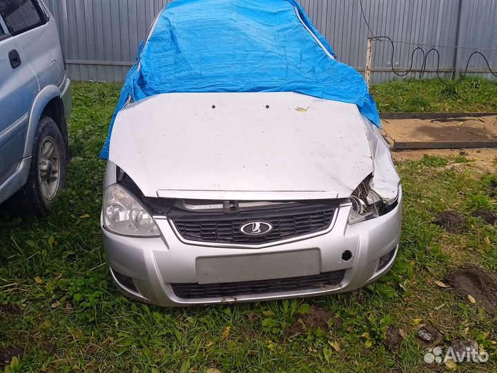 LADA Priora 1.6 МТ, 2013, битый, 170 500 км