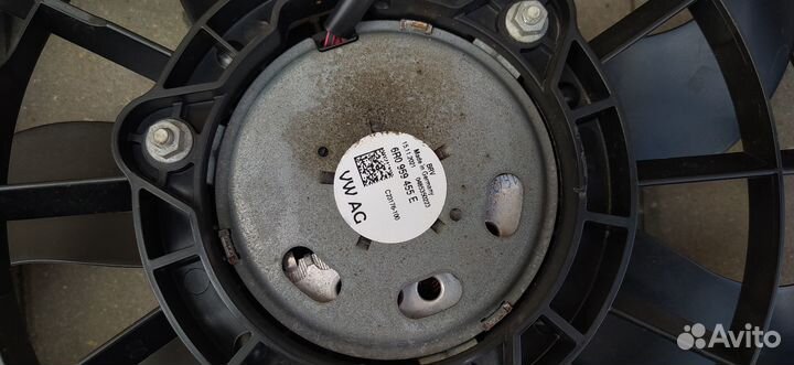 Диффузор радиатора Volkswagen Polo