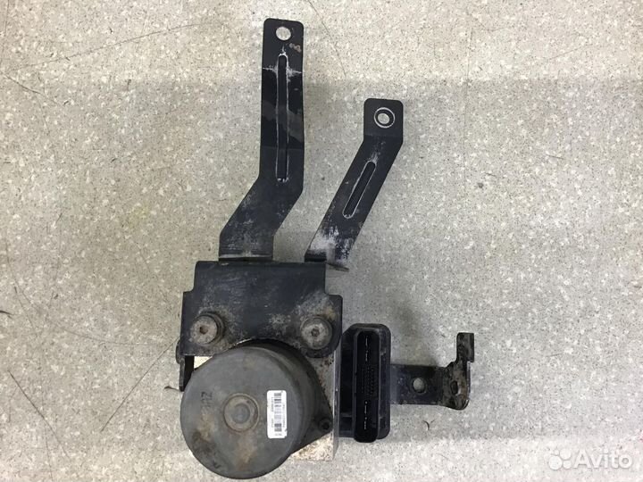 Блок ABS (насос) Kia RIO 2005-2011