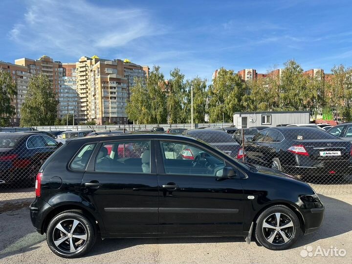 Volkswagen Polo 1.2 МТ, 2001, 220 629 км