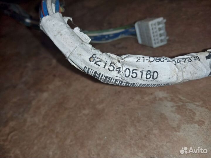 Проводка задней левой двери Тойота авенсис 2 т25