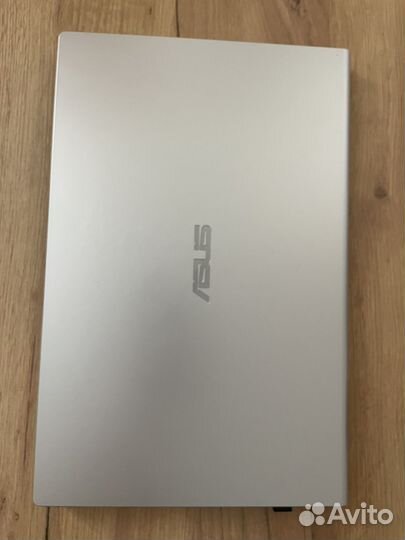 Ноутбук Asus laptop