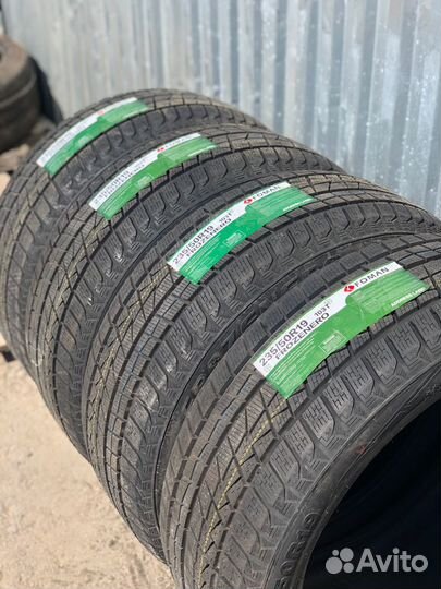 Foman Frozenero W766 235/50 R19 103T