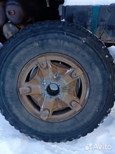 Продам колеса на камаз со ступицами
