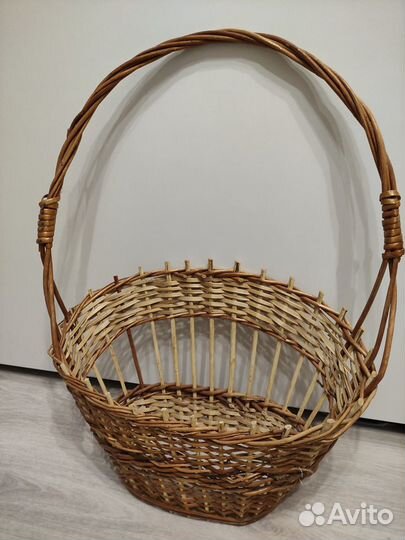 Корзины и плетёные изделия