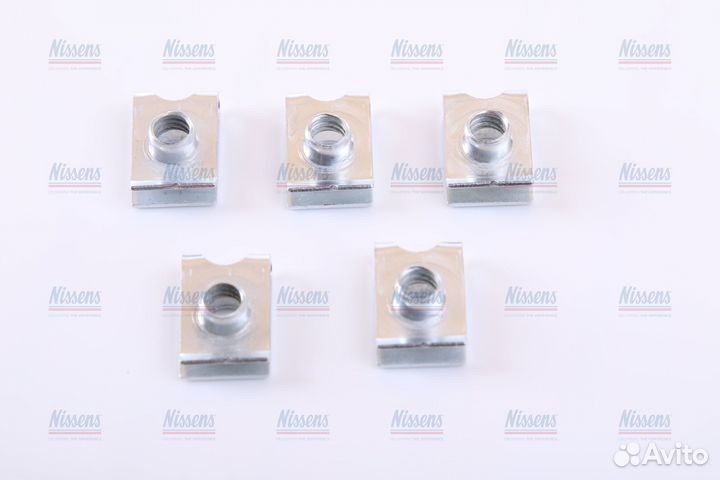 Радиатор охлаждения Opel Zafira B