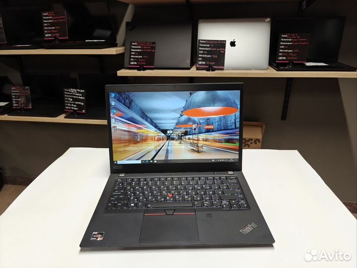 Lenovo ThinkPad t14 pro Ryzen 7 pro/16gb-512gb