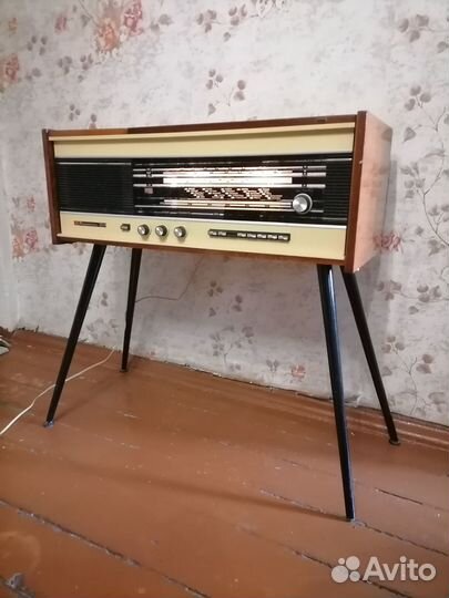 Радиола Кантата-204
