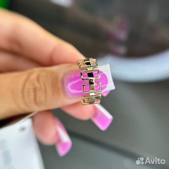 Золотое кольцо 585 пробы золото