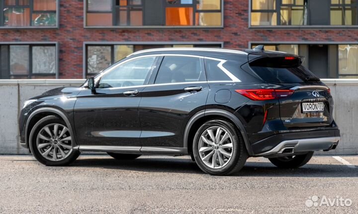Аренда Infinity QX50 от одной минуты в Москве