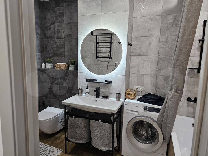 2-к. квартира, 60 м², 2/8 эт.