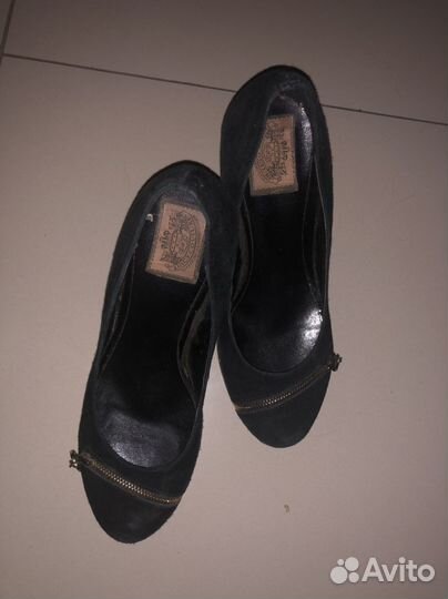Босоножки брендовые Италия туфли 38 39