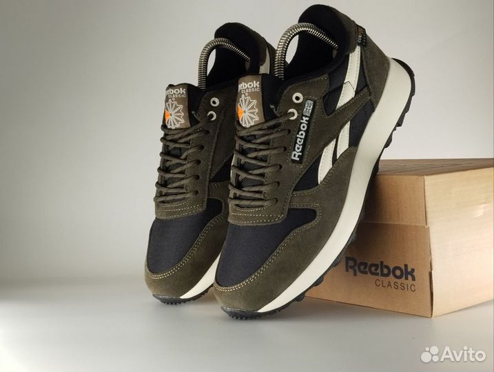 Кроссовки Reebok classic