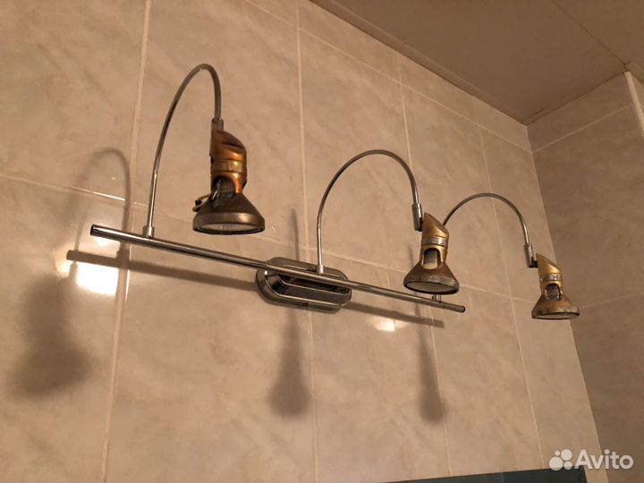 Светильник настенный