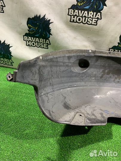 Подкрылок задний левый Bmw X3 E83 N52B30AF 2007