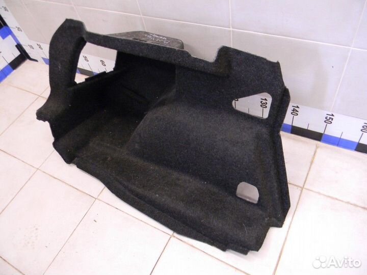 Обшивка багажника 1-серия E87/E81 2004