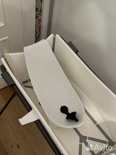 Ванночка Stokke