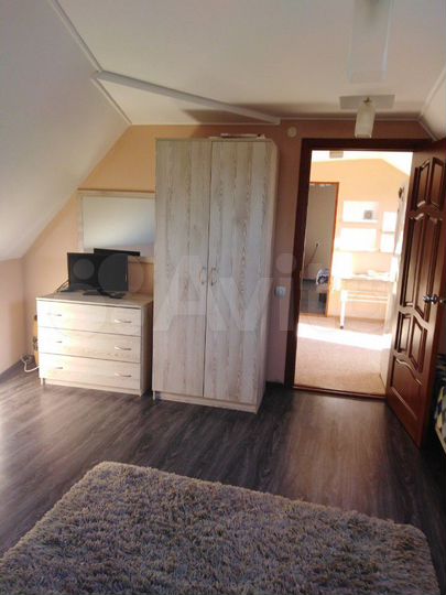 Комната 12 м² в 6-к., 3/3 эт.