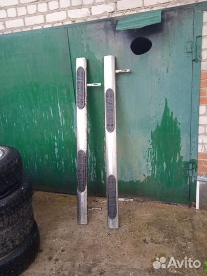 Пороги хромированные
